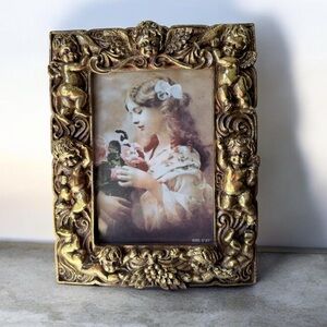 Vintage Ornate Gold Cherub Picture Frame - Decorative Home Accent 5”x7” photo